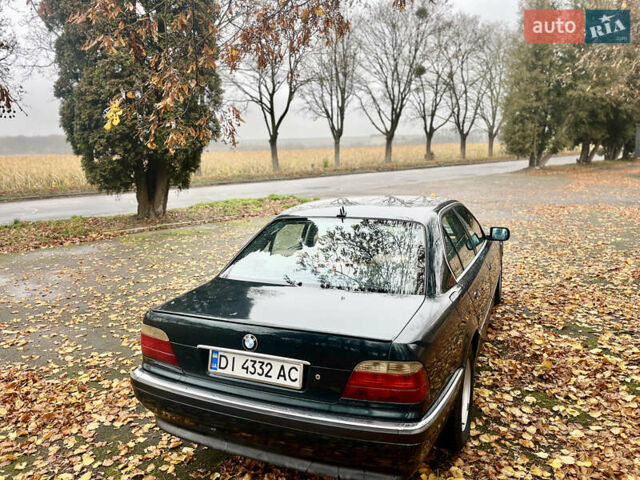 Зелений БМВ 7 Серія, об'ємом двигуна 2.5 л та пробігом 375 тис. км за 4555 $, фото 17 на Automoto.ua