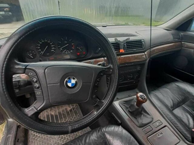 БМВ 7 Серия 1994 в Березно на Automoto.ua Зеленый БМВ 7 Серия, объемом двигателя 3 л и пробегом 3 тыс. км за 2500 $, фото 7 на Automoto.ua