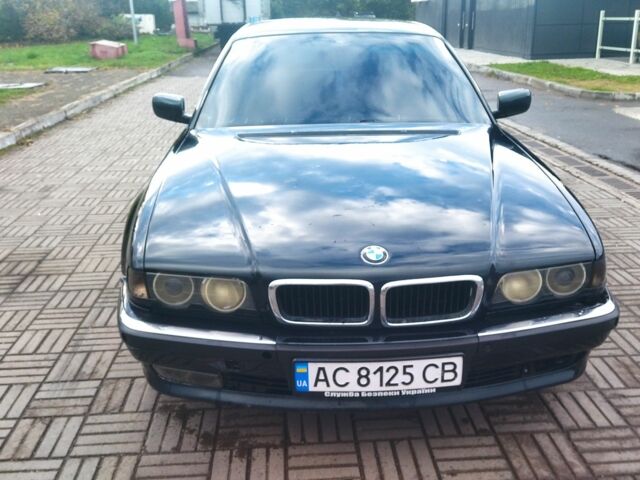 Зеленый БМВ 7 Серия, объемом двигателя 3 л и пробегом 444 тыс. км за 3333 $, фото 7 на Automoto.ua