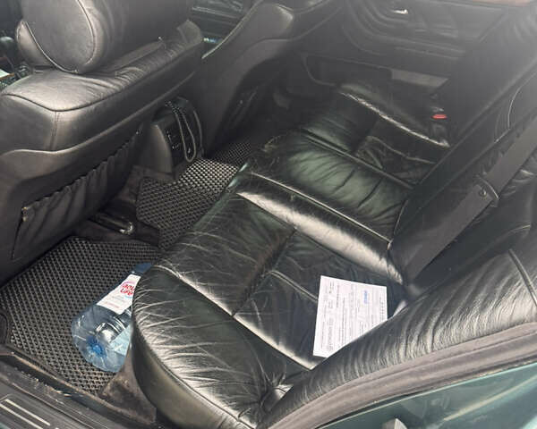 Зелений БМВ 7 Серія, об'ємом двигуна 3 л та пробігом 300 тис. км за 4700 $, фото 8 на Automoto.ua