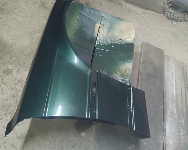 Зеленый БМВ 7 Серия, объемом двигателя 5.4 л и пробегом 517 тыс. км за 8000 $, фото 26 на Automoto.ua