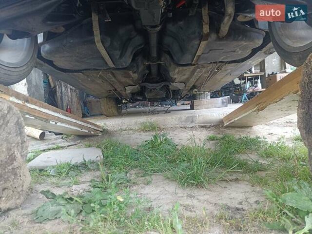 Зеленый БМВ 7 Серия, объемом двигателя 5.4 л и пробегом 517 тыс. км за 8000 $, фото 43 на Automoto.ua