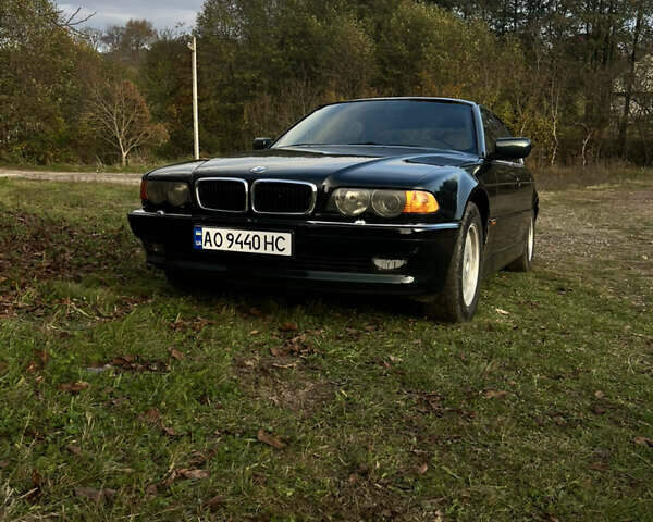 Зеленый БМВ 7 Серия, объемом двигателя 3 л и пробегом 450 тыс. км за 5700 $, фото 3 на Automoto.ua