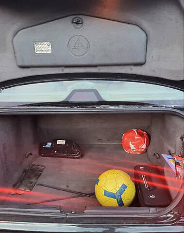 Зеленый БМВ 7 Серия, объемом двигателя 3 л и пробегом 450 тыс. км за 5700 $, фото 16 на Automoto.ua