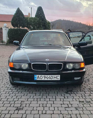 Зеленый БМВ 7 Серия, объемом двигателя 3 л и пробегом 450 тыс. км за 5700 $, фото 18 на Automoto.ua