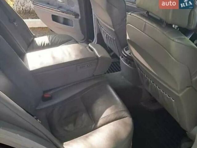 Зеленый БМВ 7 Серия, объемом двигателя 4.4 л и пробегом 380 тыс. км за 7500 $, фото 20 на Automoto.ua