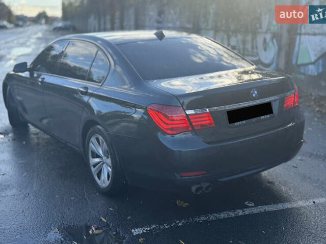 Зеленый БМВ 7 Серия, объемом двигателя 2.99 л и пробегом 247 тыс. км за 17850 $, фото 6 на Automoto.ua