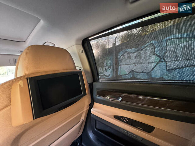 Зеленый БМВ 7 Серия, объемом двигателя 2.99 л и пробегом 247 тыс. км за 17850 $, фото 17 на Automoto.ua