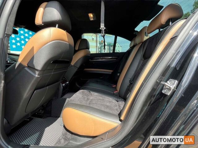 Чорний БМВ 740, об'ємом двигуна 3 л та пробігом 251 тис. км за 18500 $, фото 19 на Automoto.ua