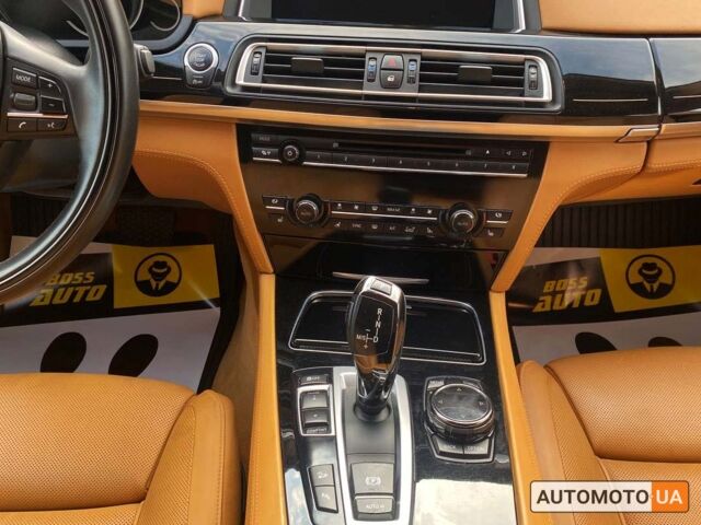 Чорний БМВ 740, об'ємом двигуна 3 л та пробігом 205 тис. км за 24800 $, фото 15 на Automoto.ua