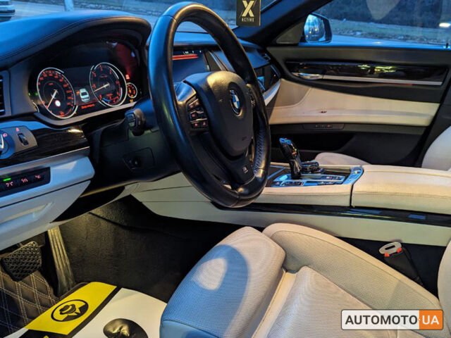 Чорний БМВ 740, об'ємом двигуна 3 л та пробігом 212 тис. км за 24600 $, фото 7 на Automoto.ua