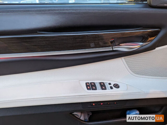 Чорний БМВ 740, об'ємом двигуна 3 л та пробігом 212 тис. км за 24600 $, фото 6 на Automoto.ua