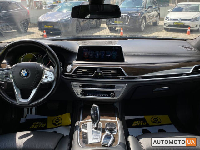 Чорний БМВ 740, об'ємом двигуна 3 л та пробігом 160 тис. км за 43500 $, фото 21 на Automoto.ua