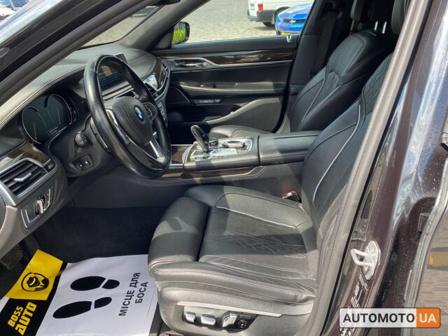 Чорний БМВ 740, об'ємом двигуна 3 л та пробігом 160 тис. км за 43500 $, фото 9 на Automoto.ua