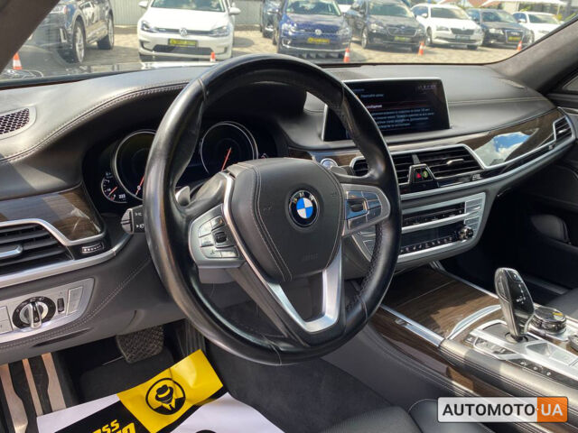 Чорний БМВ 740, об'ємом двигуна 3 л та пробігом 160 тис. км за 43500 $, фото 13 на Automoto.ua
