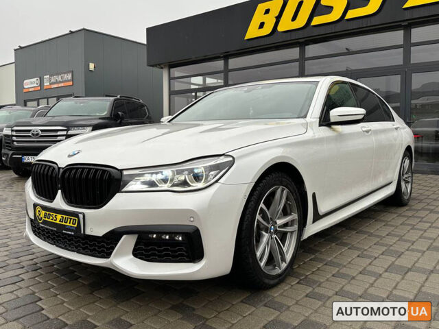 Білий БМВ 750, об'ємом двигуна 4.4 л та пробігом 45 тис. км за 41000 $, фото 2 на Automoto.ua