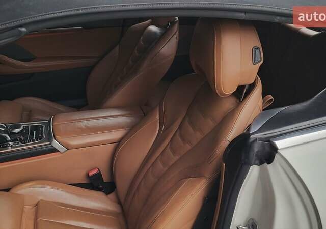 Белый БМВ 8 Серия, объемом двигателя 4.39 л и пробегом 135 тыс. км за 54900 $, фото 54 на Automoto.ua