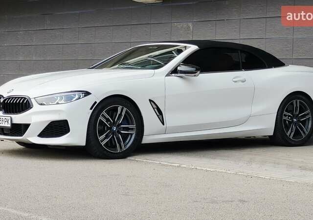 Белый БМВ 8 Серия, объемом двигателя 4.39 л и пробегом 135 тыс. км за 54900 $, фото 3 на Automoto.ua