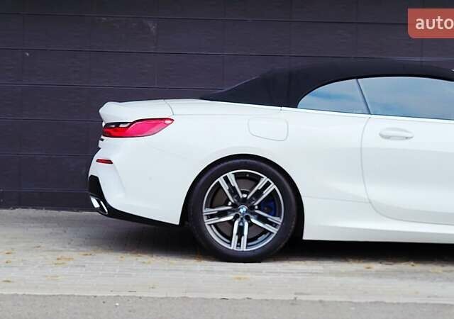 Белый БМВ 8 Серия, объемом двигателя 4.39 л и пробегом 135 тыс. км за 54900 $, фото 25 на Automoto.ua