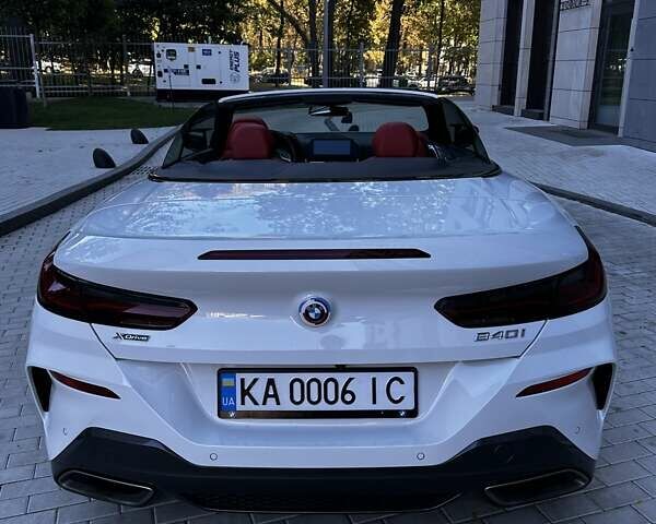 Белый БМВ 8 Серия, объемом двигателя 3 л и пробегом 40 тыс. км за 65000 $, фото 19 на Automoto.ua