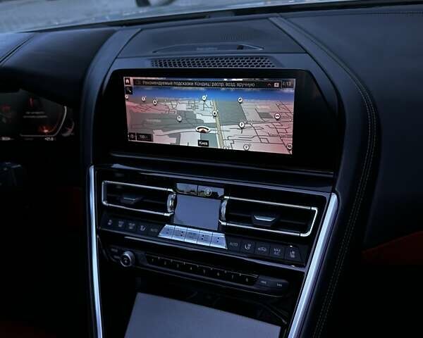 Белый БМВ 8 Серия, объемом двигателя 3 л и пробегом 40 тыс. км за 65000 $, фото 31 на Automoto.ua