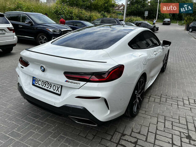 Белый БМВ 8 Серия, объемом двигателя 4.39 л и пробегом 21 тыс. км за 69000 $, фото 8 на Automoto.ua