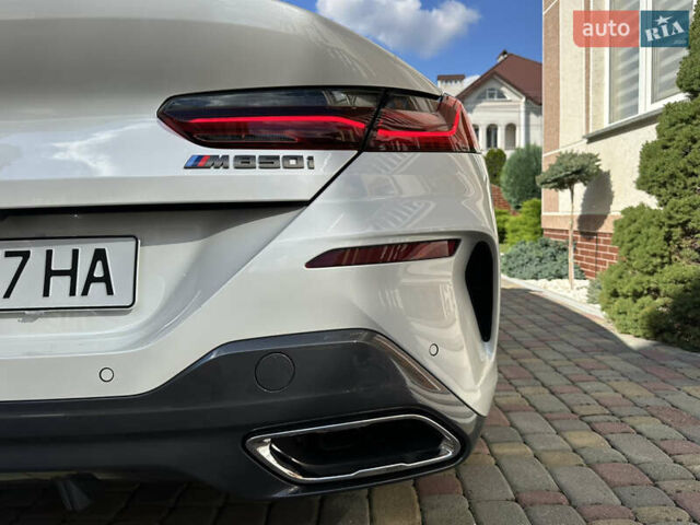 Белый БМВ 8 Серия, объемом двигателя 4.39 л и пробегом 32 тыс. км за 61900 $, фото 18 на Automoto.ua