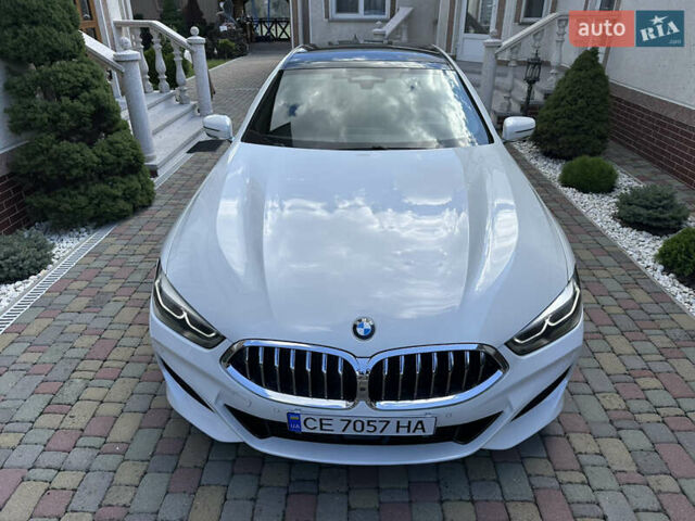 Белый БМВ 8 Серия, объемом двигателя 4.39 л и пробегом 32 тыс. км за 61900 $, фото 2 на Automoto.ua