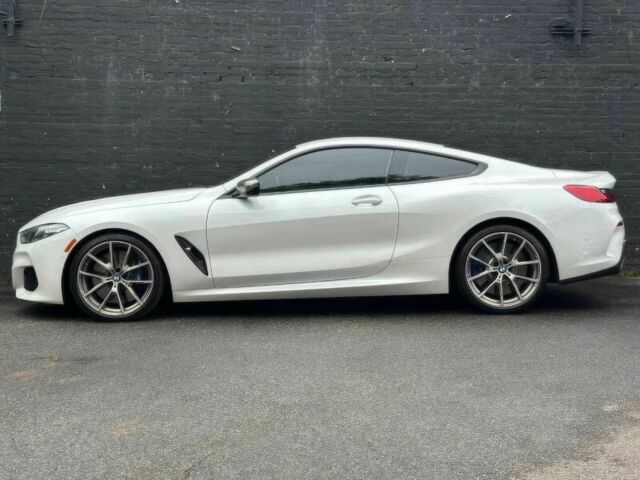 Білий БМВ 8 Серія, об'ємом двигуна 4.4 л та пробігом 50 тис. км за 21500 $, фото 3 на Automoto.ua