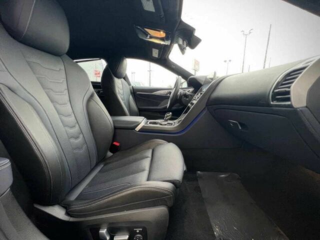 Белый БМВ 8 Серия, объемом двигателя 4.4 л и пробегом 13 тыс. км за 90000 $, фото 9 на Automoto.ua