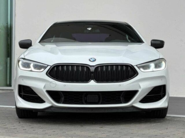 Белый БМВ 8 Серия, объемом двигателя 4.4 л и пробегом 17 тыс. км за 17000 $, фото 1 на Automoto.ua