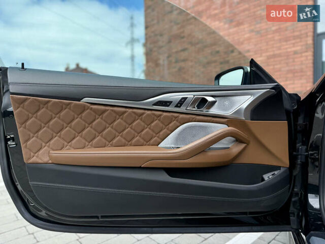 Черный БМВ 8 Серия, объемом двигателя 4.39 л и пробегом 26 тыс. км за 75900 $, фото 52 на Automoto.ua