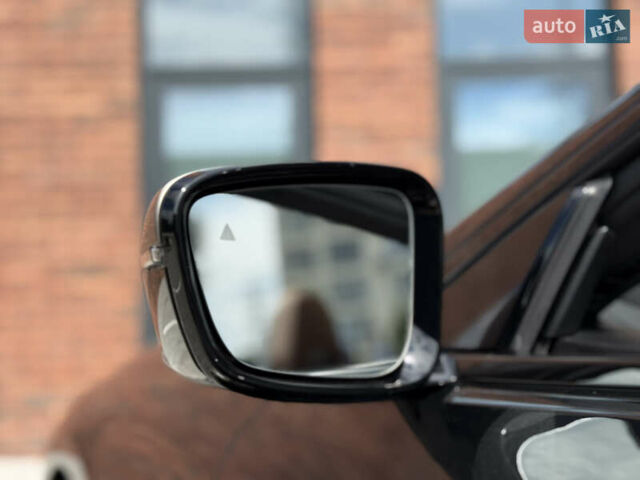 Черный БМВ 8 Серия, объемом двигателя 4.39 л и пробегом 26 тыс. км за 75900 $, фото 29 на Automoto.ua