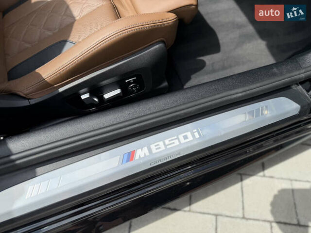 Черный БМВ 8 Серия, объемом двигателя 4.39 л и пробегом 26 тыс. км за 75900 $, фото 101 на Automoto.ua