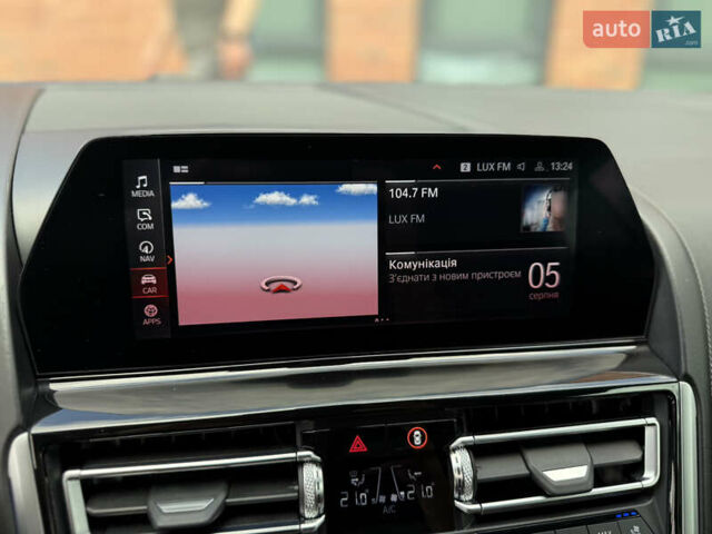 Черный БМВ 8 Серия, объемом двигателя 4.39 л и пробегом 26 тыс. км за 75900 $, фото 76 на Automoto.ua