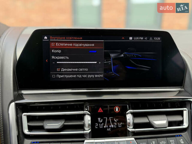 Черный БМВ 8 Серия, объемом двигателя 4.39 л и пробегом 26 тыс. км за 75900 $, фото 93 на Automoto.ua