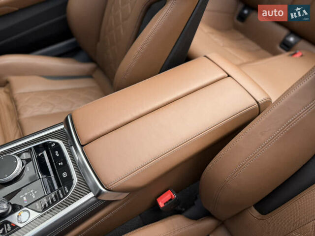 Черный БМВ 8 Серия, объемом двигателя 4.39 л и пробегом 26 тыс. км за 75900 $, фото 69 на Automoto.ua