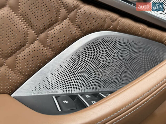 Черный БМВ 8 Серия, объемом двигателя 4.39 л и пробегом 26 тыс. км за 75900 $, фото 55 на Automoto.ua