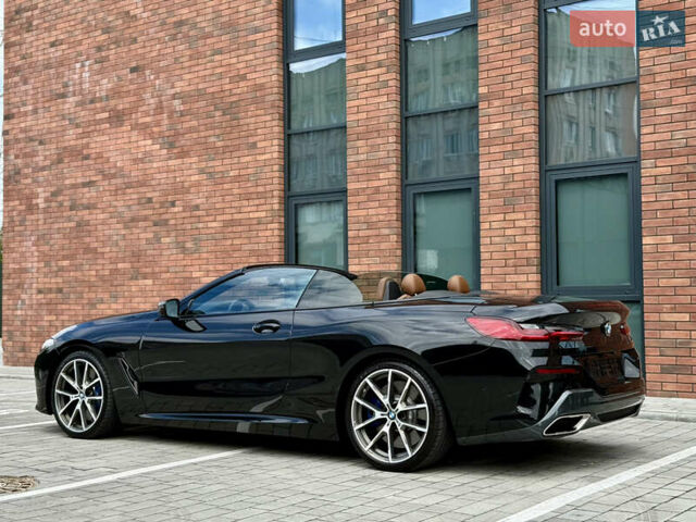 Черный БМВ 8 Серия, объемом двигателя 4.39 л и пробегом 26 тыс. км за 75900 $, фото 48 на Automoto.ua