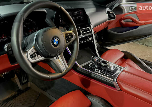 Черный БМВ 8 Серия, объемом двигателя 3 л и пробегом 80 тыс. км за 59900 $, фото 12 на Automoto.ua