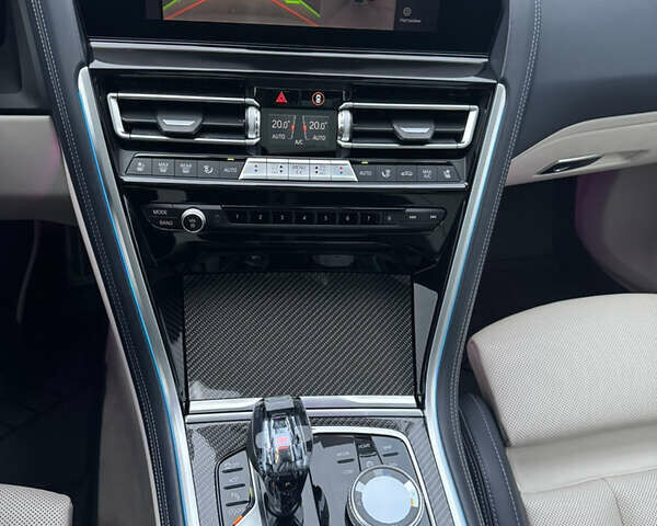 Черный БМВ 8 Серия, объемом двигателя 4.39 л и пробегом 46 тыс. км за 81500 $, фото 19 на Automoto.ua