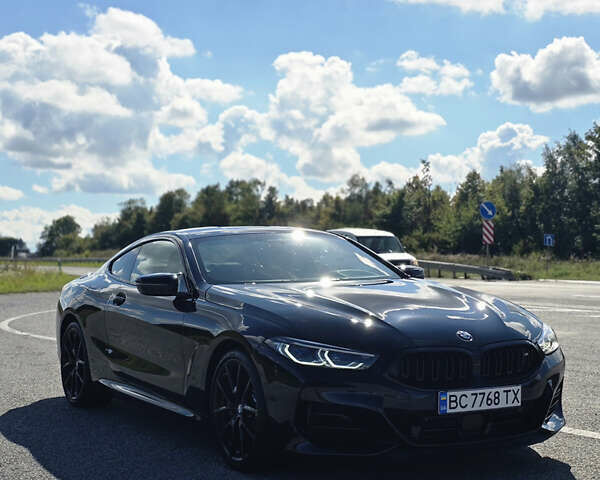 Черный БМВ 8 Серия, объемом двигателя 4.39 л и пробегом 8 тыс. км за 80000 $, фото 1 на Automoto.ua