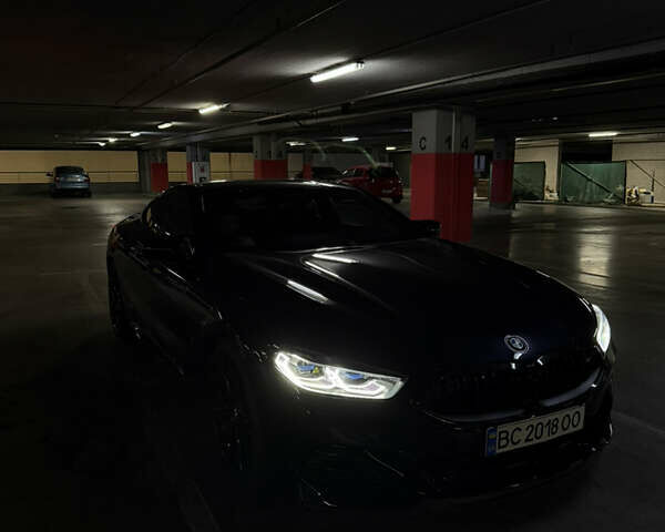 Черный БМВ 8 Серия, объемом двигателя 4.39 л и пробегом 8 тыс. км за 80000 $, фото 45 на Automoto.ua