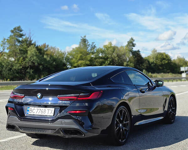 Черный БМВ 8 Серия, объемом двигателя 4.39 л и пробегом 8 тыс. км за 80000 $, фото 12 на Automoto.ua