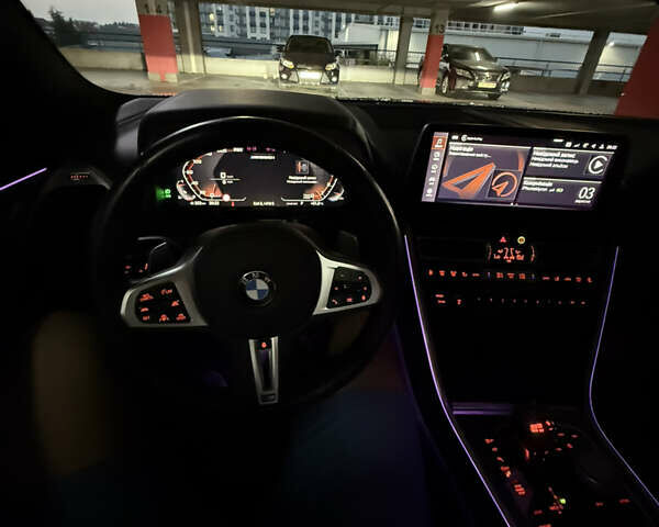 Черный БМВ 8 Серия, объемом двигателя 4.39 л и пробегом 8 тыс. км за 80000 $, фото 44 на Automoto.ua