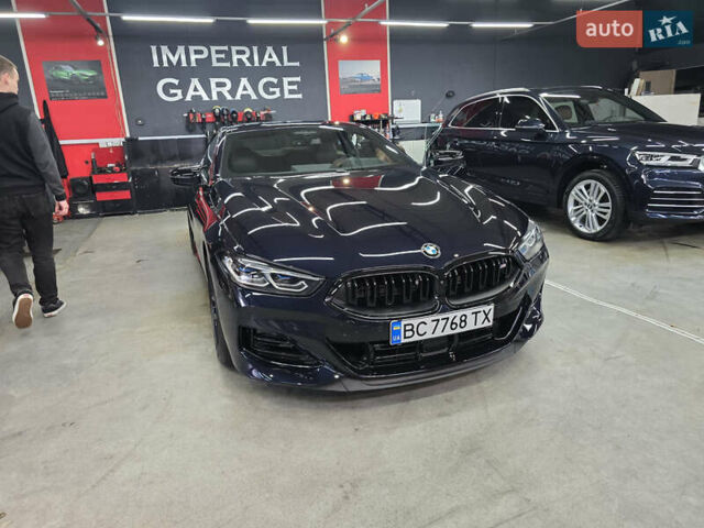 Черный БМВ 8 Серия, объемом двигателя 4.39 л и пробегом 8 тыс. км за 80000 $, фото 18 на Automoto.ua