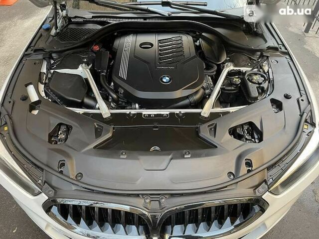 БМВ 8 Серия, объемом двигателя 3 л и пробегом 7 тыс. км за 82999 $, фото 2 на Automoto.ua