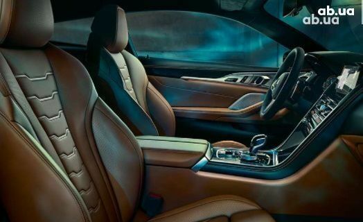 БМВ 8 Серия, объемом двигателя 3 л и пробегом 1 тыс. км за 83673 $, фото 4 на Automoto.ua