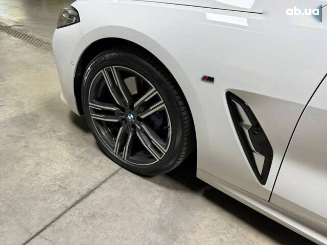 БМВ 8 Серія, об'ємом двигуна 3 л та пробігом 58 тис. км за 69500 $, фото 24 на Automoto.ua