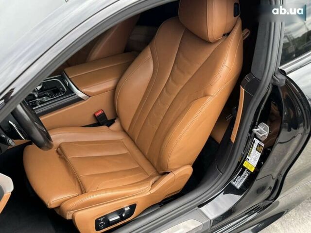 БМВ 8 Серия, объемом двигателя 3 л и пробегом 104 тыс. км за 48000 $, фото 17 на Automoto.ua